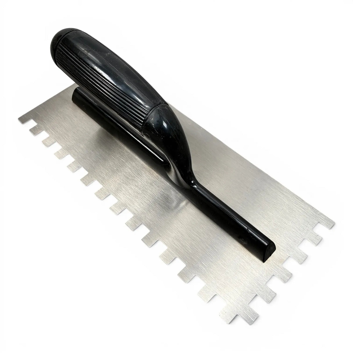 American trowel with notched blade