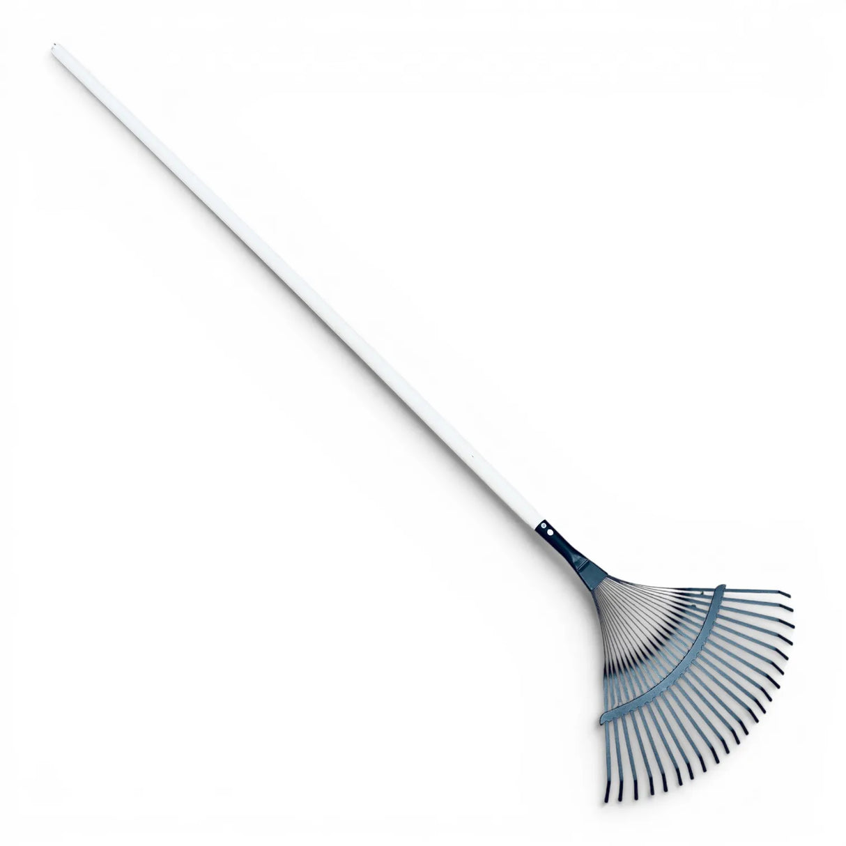 Scopa per foglie 22 denti fissi nera manico legno 150cm
