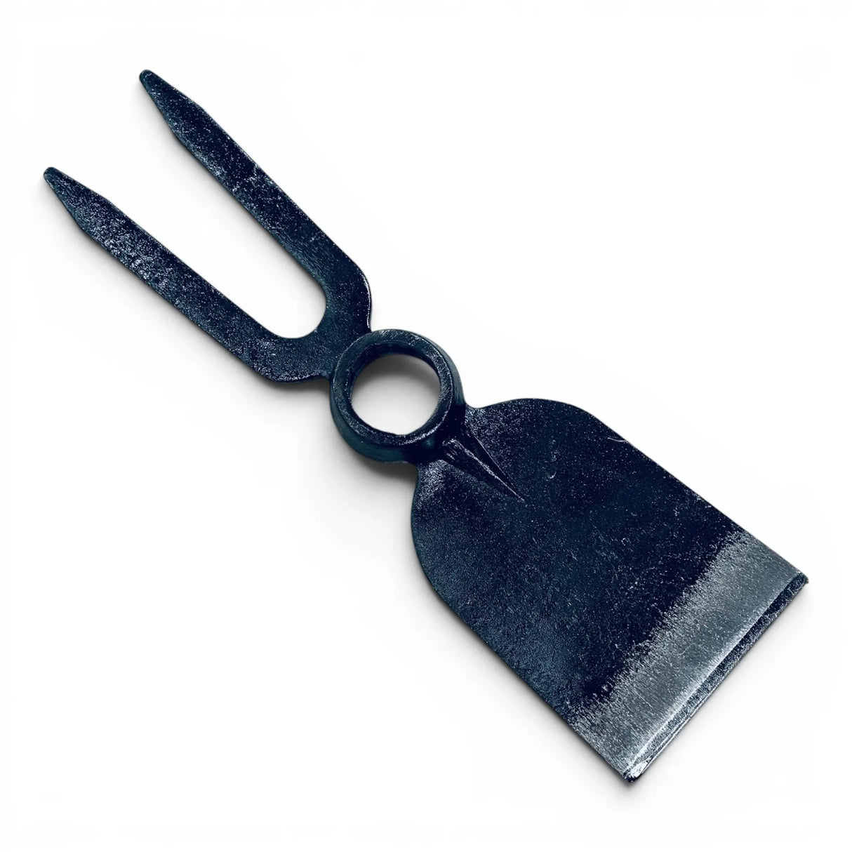 Square hoe with tines