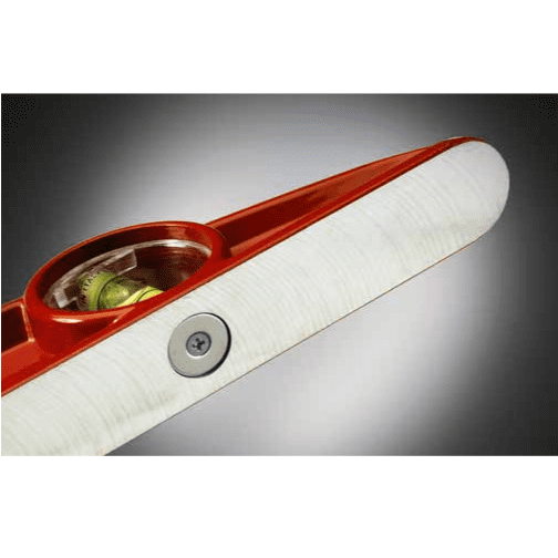 Professional trapezoidal level with magnets