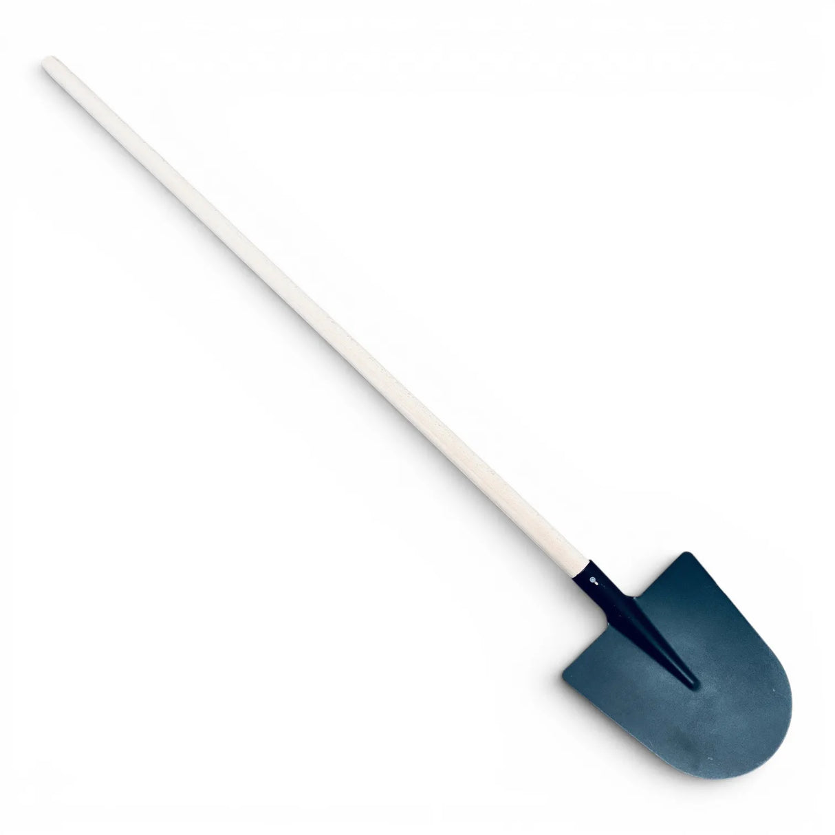 Round tip shovel wooden handle